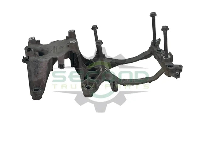 A4721551435 Genuine Detroit Diesel Engine Bracket - Second Truck Parts