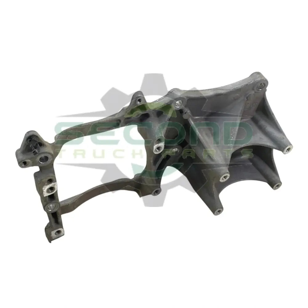 A472-155-10-35 Genuine Detroit Diesel Engine Bracket - Second Truck Parts