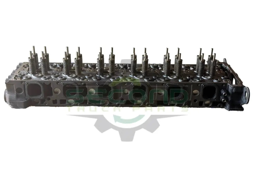 47102 Genuine Detroit Diesel Engine Cylinder Head - Second Truck Parts