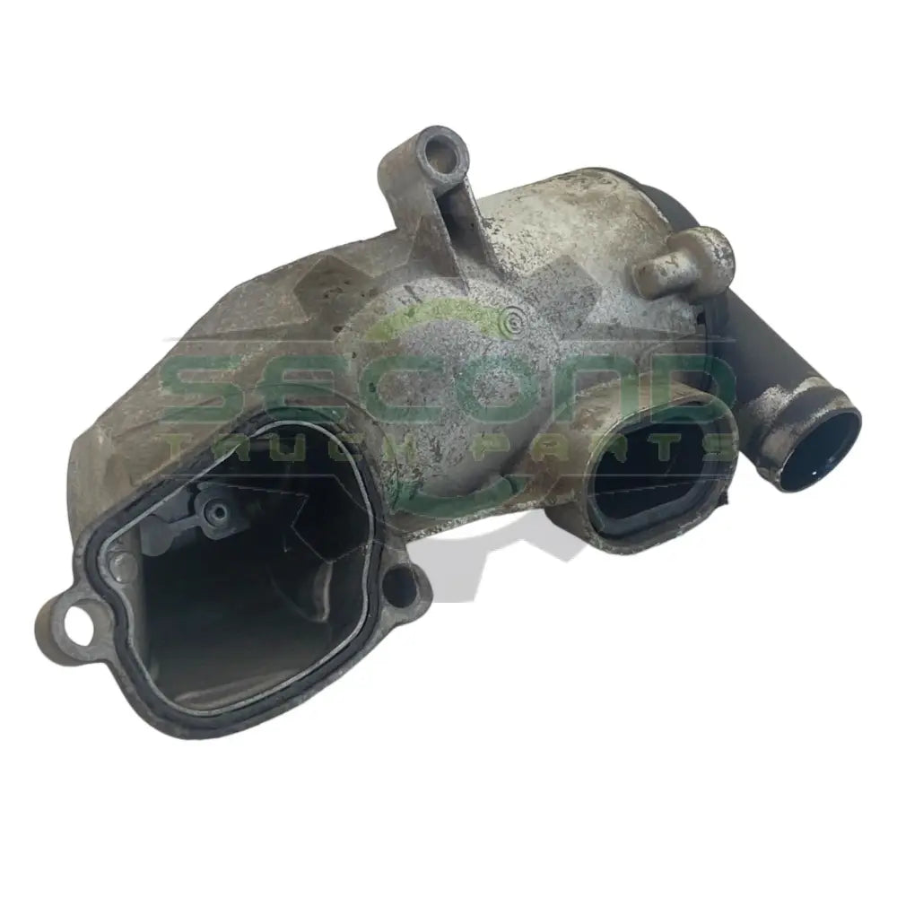 A0000189035 Genuine Detroit Diesel Engine Oil Collector - Second Truck Parts