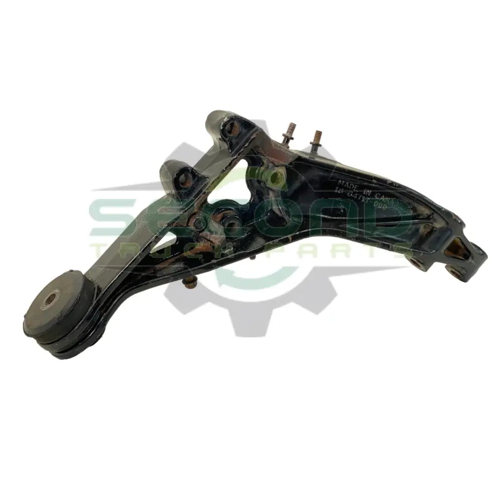 18-64717-000 Genuine Detroit Diesel Front Cab Mounting Bracket - Second Truck Parts