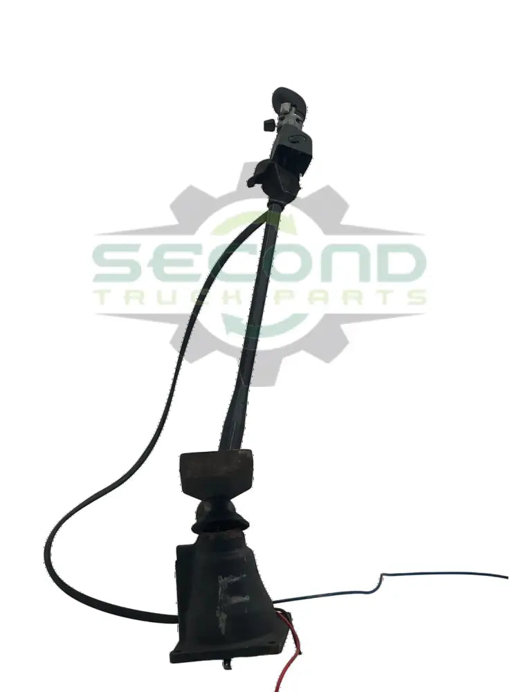 07-14184-000 Genuine Eaton Shift Lever And Stud - Second Truck Parts