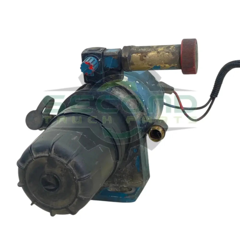 FF42000 Genuine Fleetguard Fuel Filter - Second Truck Parts