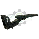 A01-34092-000 Genuine Freightliner Accelerator Pedal - Second Truck Parts