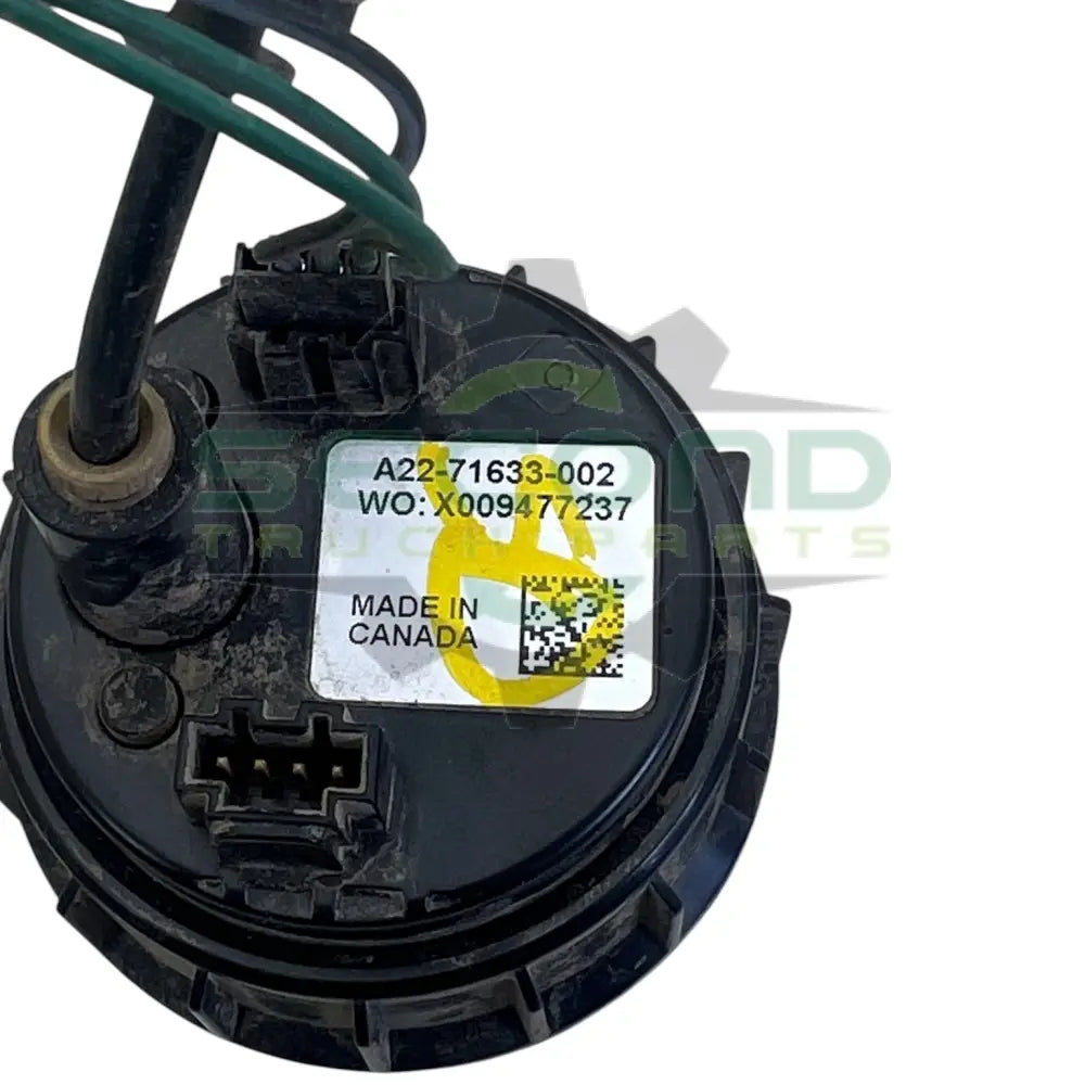 A22-71633-002 Genuine Freightliner Air Pressure Gauge - Second Truck Parts