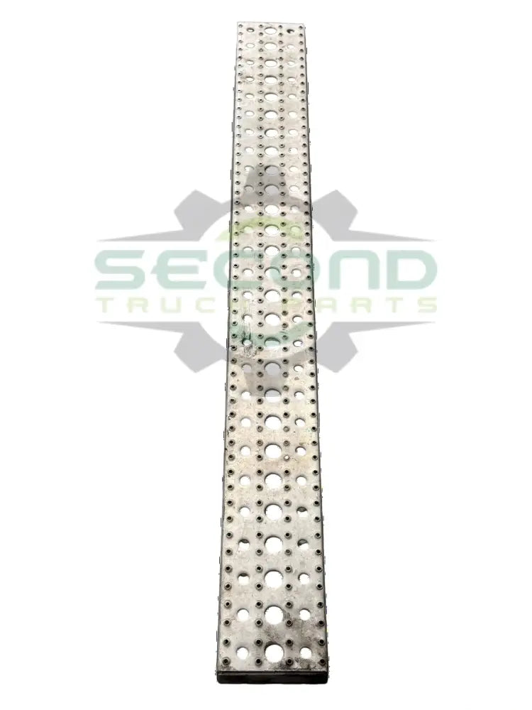 Genuine Freightliner Aluminum Adjustable Fuel Tank Step 53,5’’x5,5’’ - Steps