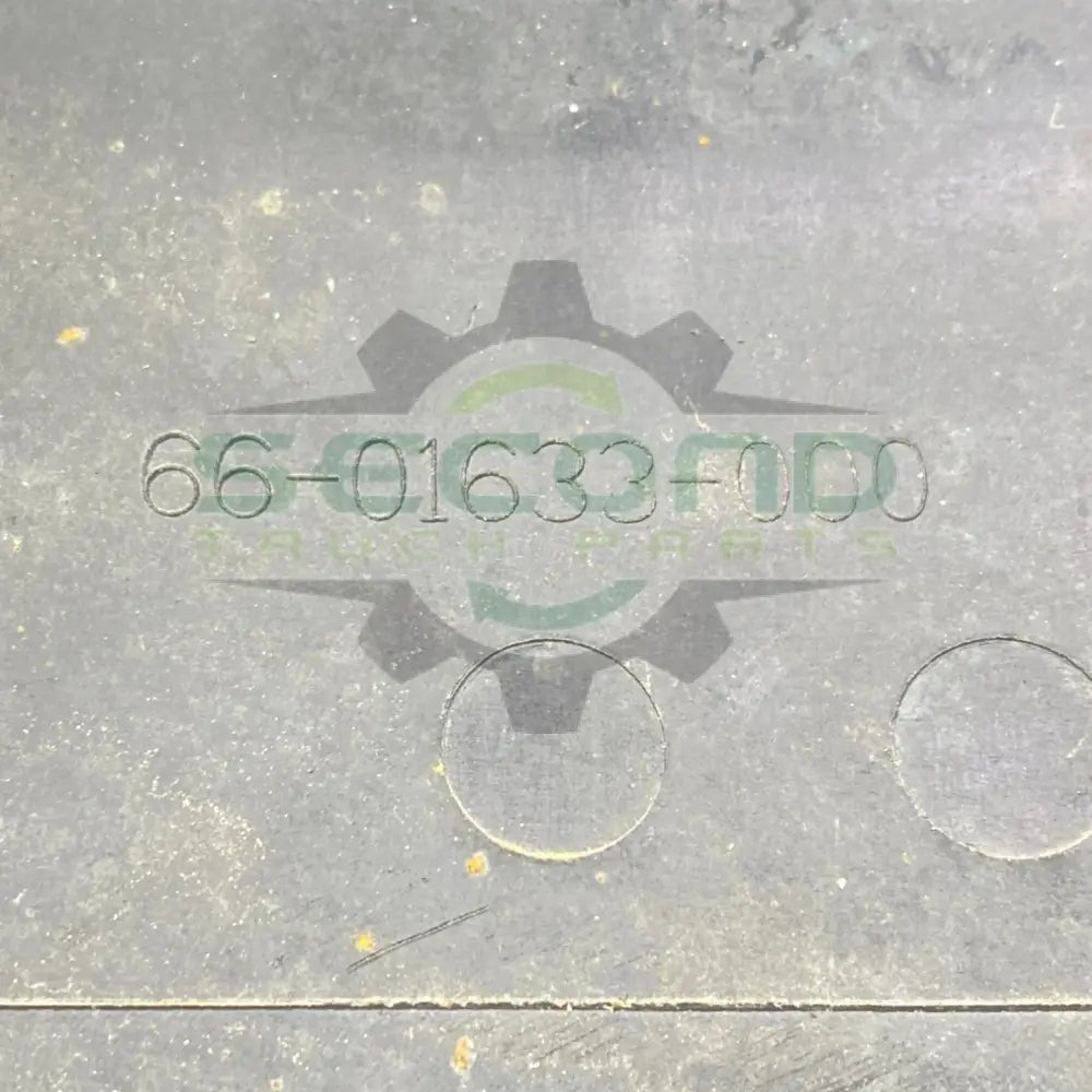 66-01633-000 Genuine Freightliner Battery Box Cover - Second Truck Parts