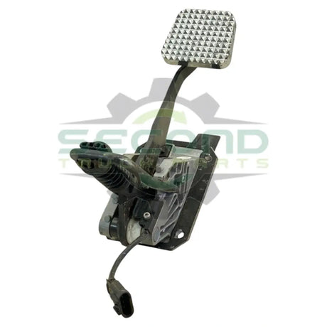 A02-14079-000 Genuine Freightliner Clutch Pedal - Second Truck Parts