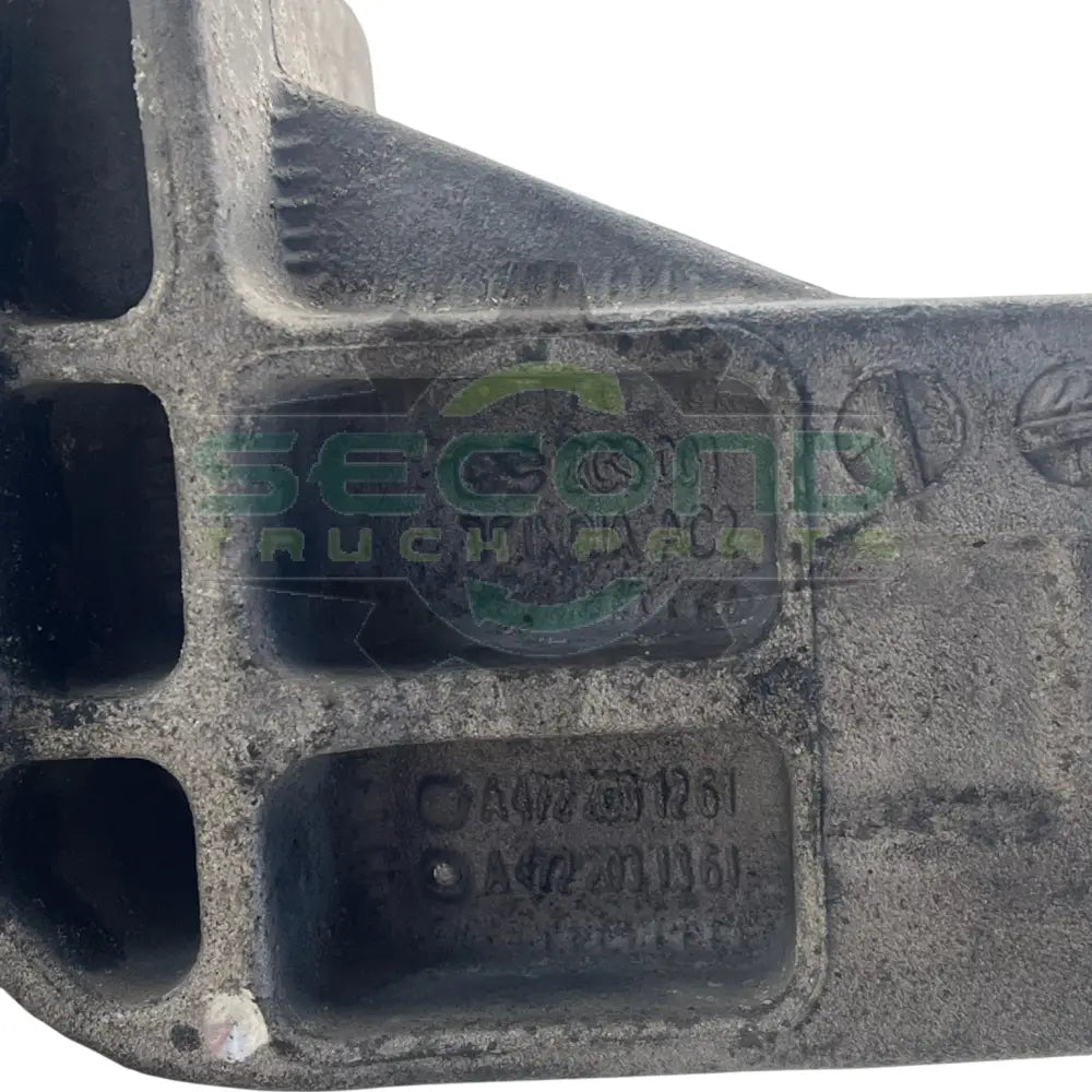 A4722031361 Genuine Freightliner Coolant Distributor Housing - Second Truck Parts