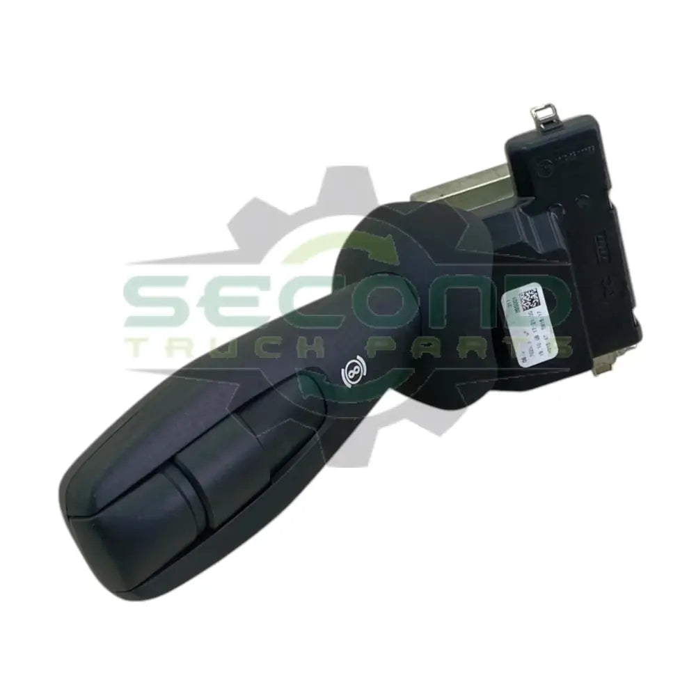 06-91500-001 Genuine Freightliner Engine Brake Switch - Second Truck Parts