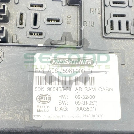 A06-75981-000 Genuine Freightliner Fuse Box Power Distribution Module - Second Truck Parts