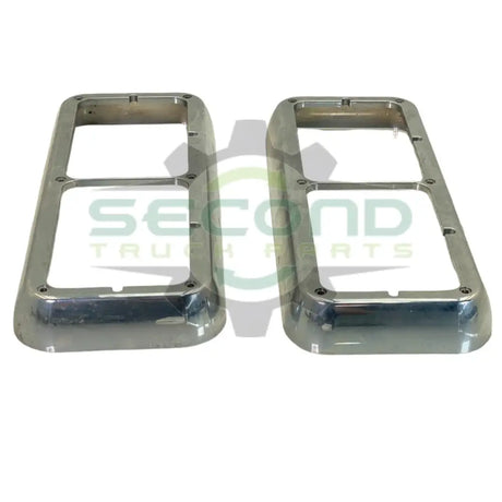 110-411204 Genuine Freightliner Headlamp Bezel - Second Truck Parts