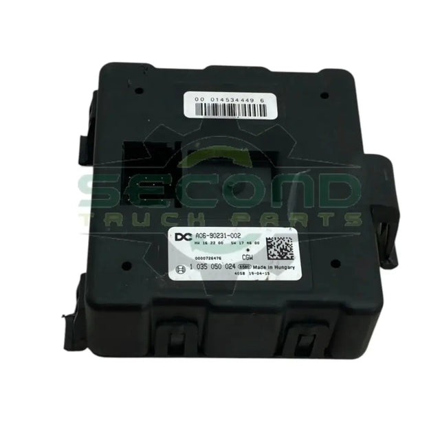 A06-90231-002 Genuine Freightliner Interface Multiplexing Control Module - Second Truck Parts
