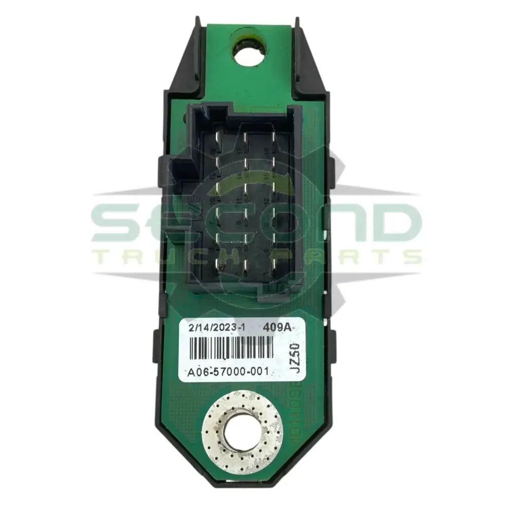 A06-57000-002 Genuine Freightliner Junction Block - Second Truck Parts