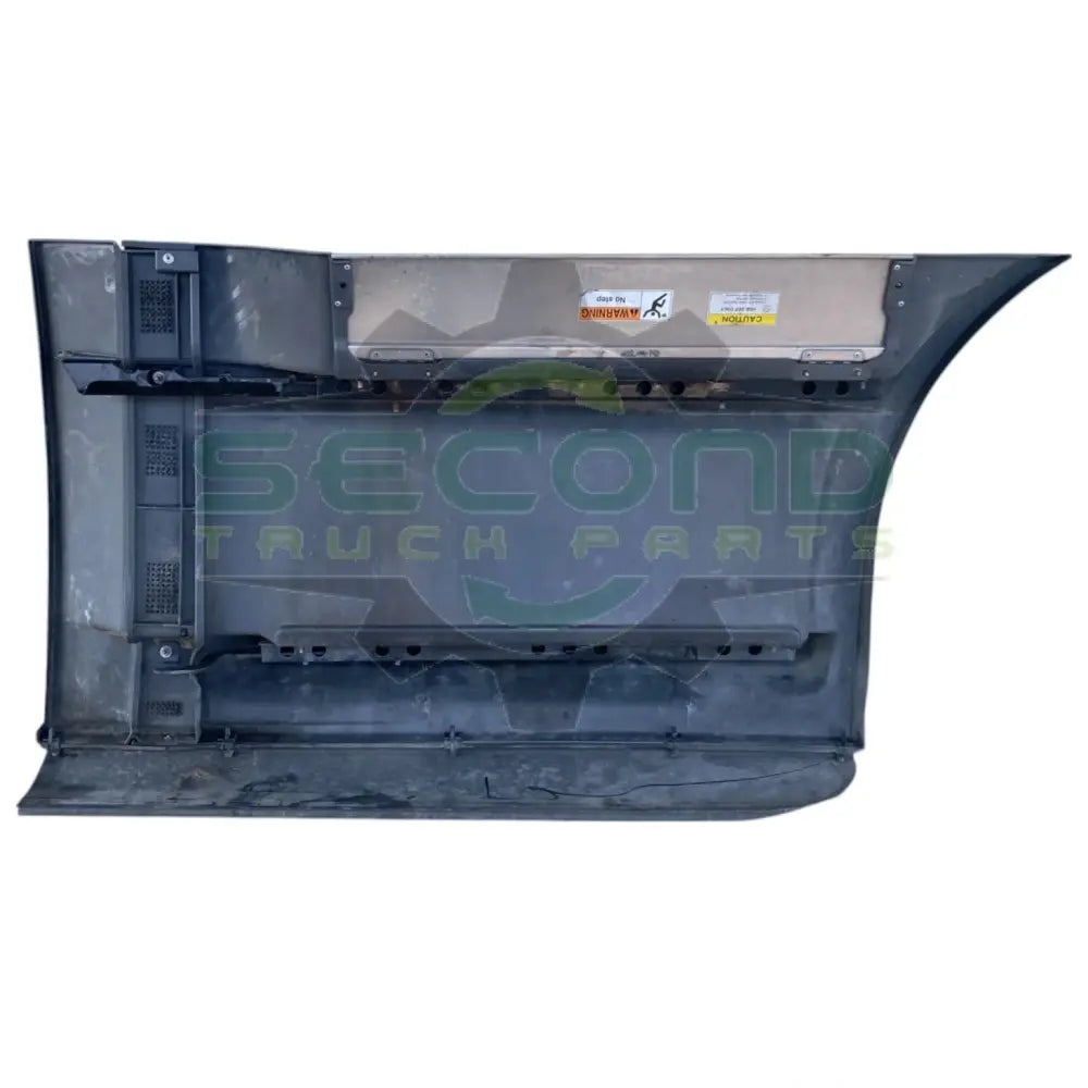 22-73538-004 Genuine Freightliner Left Hand Fairing Panel Forward 116 - Second Truck Parts