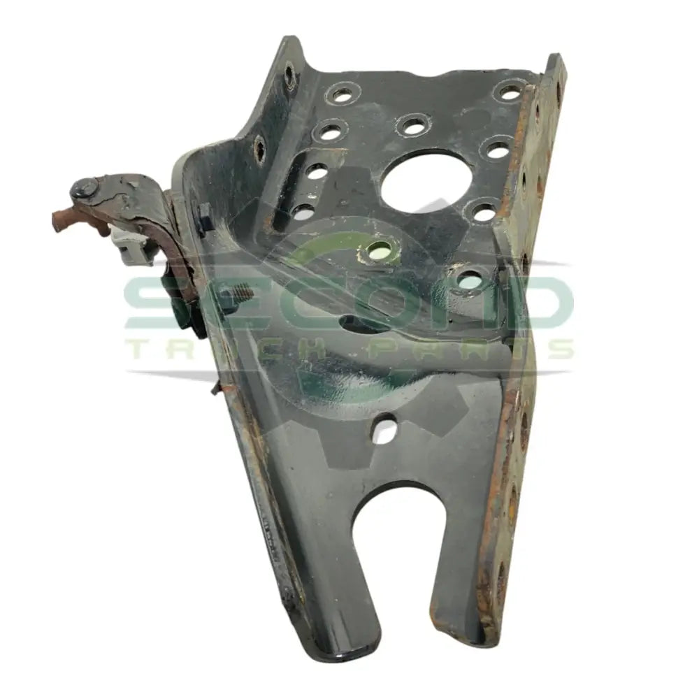 15-24784-000 Genuine Freightliner Left Side Forward Frame Bracket - Second Truck Parts