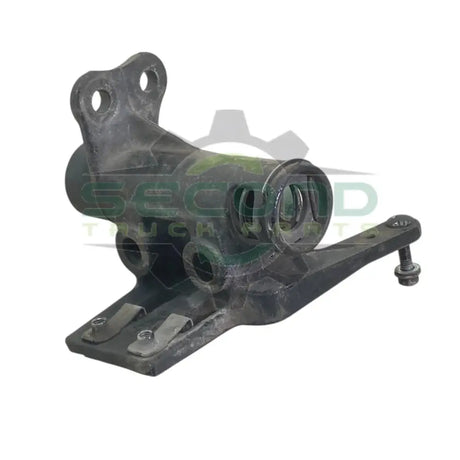 A15-27959-013 Genuine Freightliner Right Frame Tow Hook Bracket - Second Truck Parts