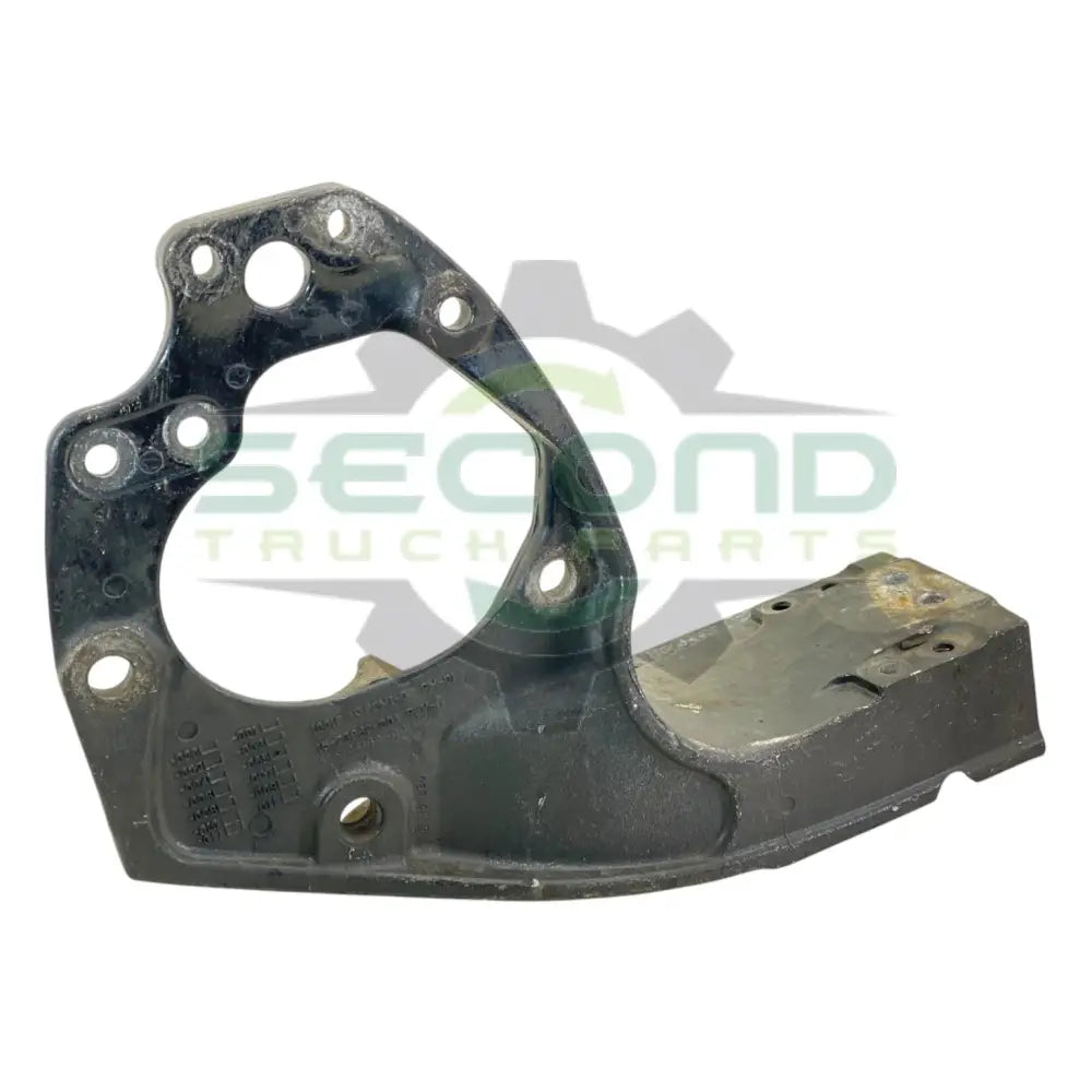 15-23962-001 Genuine Freightliner Right Hand Forward Frame Bracket AF 07 645 - Second Truck Parts