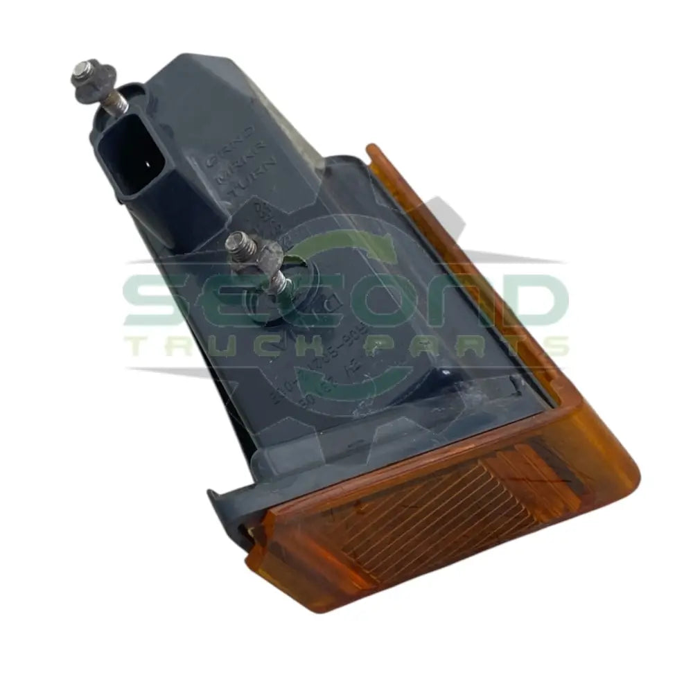 A06-90212-005 Genuine Freightliner Right Hand Led Turn Signal Lamp - Second Truck Parts