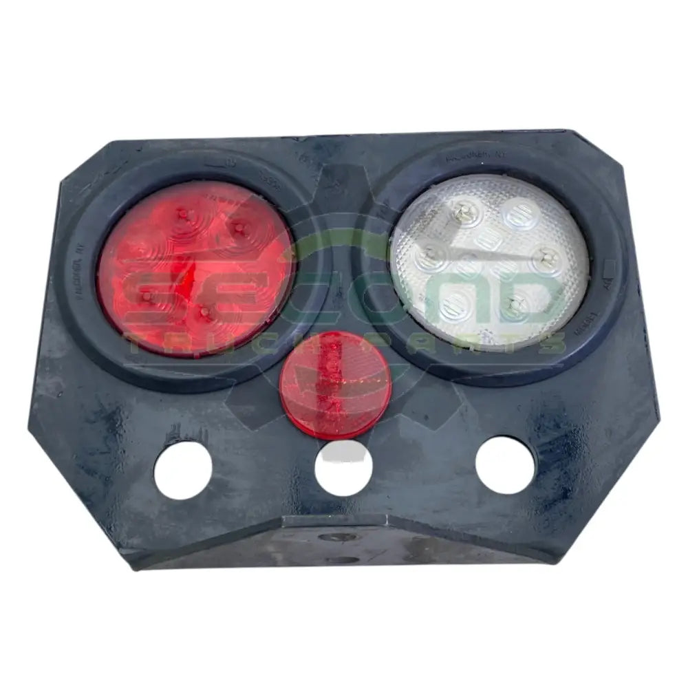 06-83649-000 Genuine Freightliner Right Hand Tail Lamp Bracket - Second Truck Parts