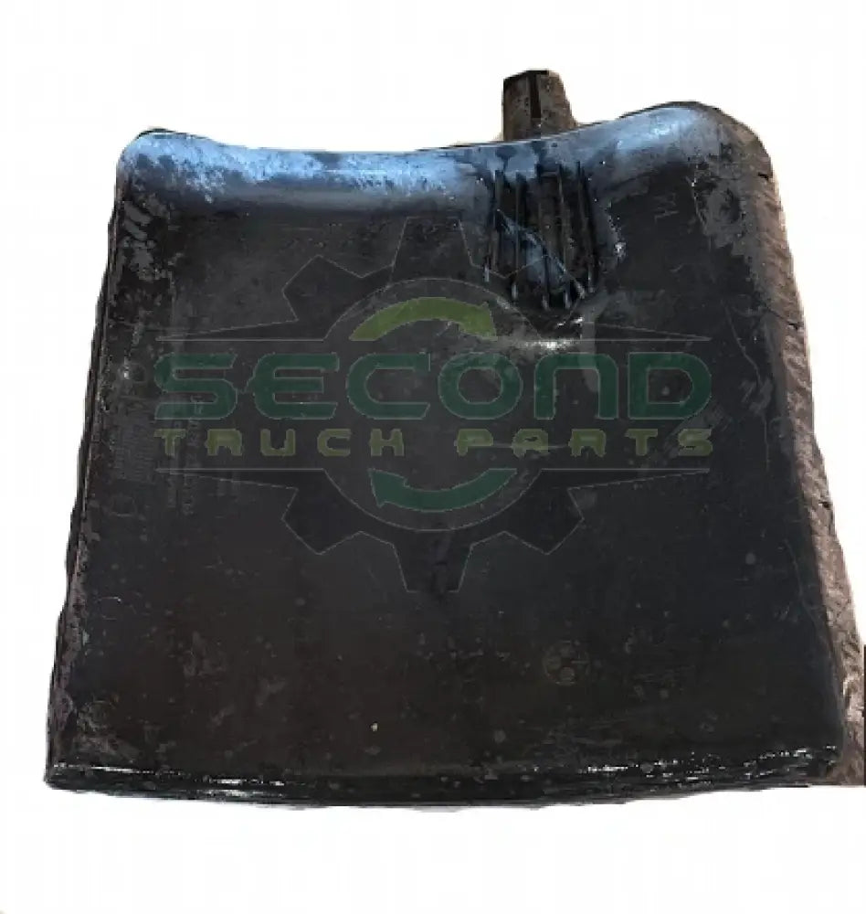 031-00406 Genuine Freightliner Right Side Quarter Fender - Second Truck Parts