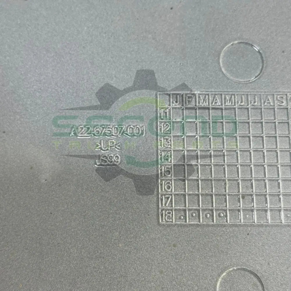 A22-67507-001 Genuine Freightliner Right Upper Side Extender 20 In - Second Truck Parts
