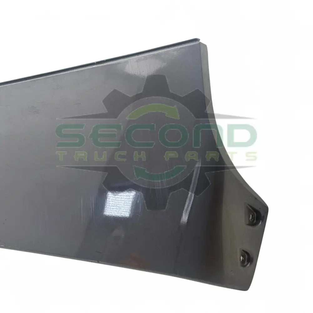 A22-67507-001 Genuine Freightliner Right Upper Side Extender 20 In - Second Truck Parts