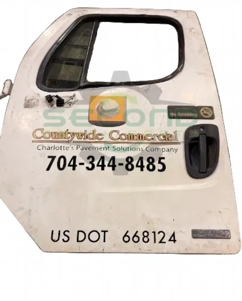 Z18-67278-006 Genuine Freightliner White Left Driver Door - Second Truck Parts