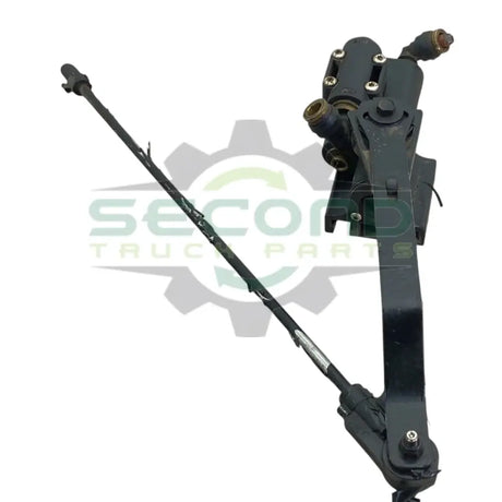 H01501PUD Genuine Hadley Air Suspension Valve - Second Truck Parts