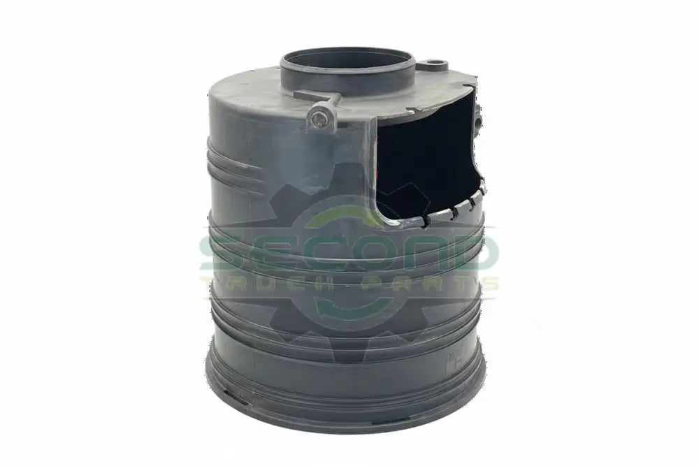 Genuine International Air Cleaner Assembly - Air Cleaners