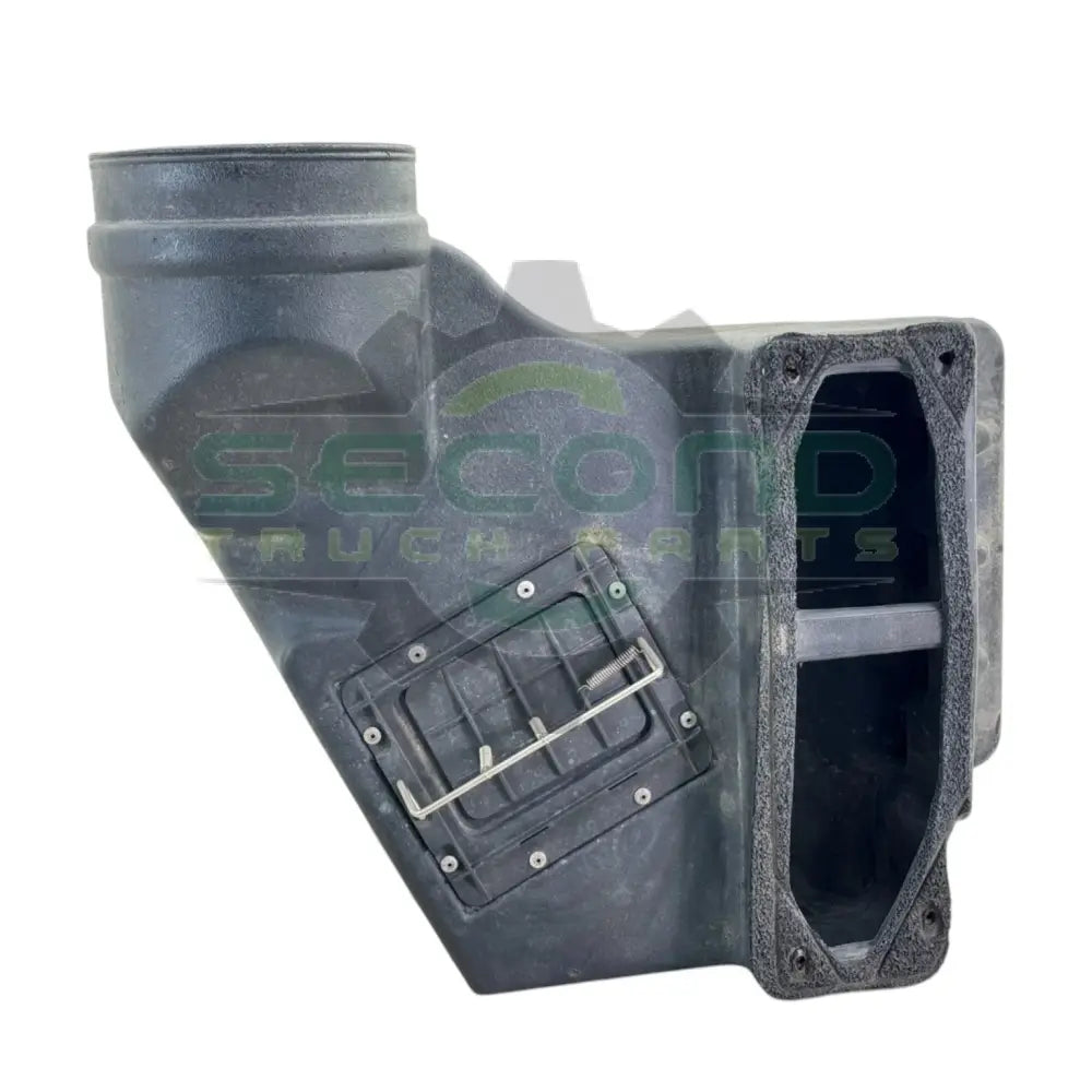 3720449C3 Genuine International Air Cleaner - Second Truck Parts