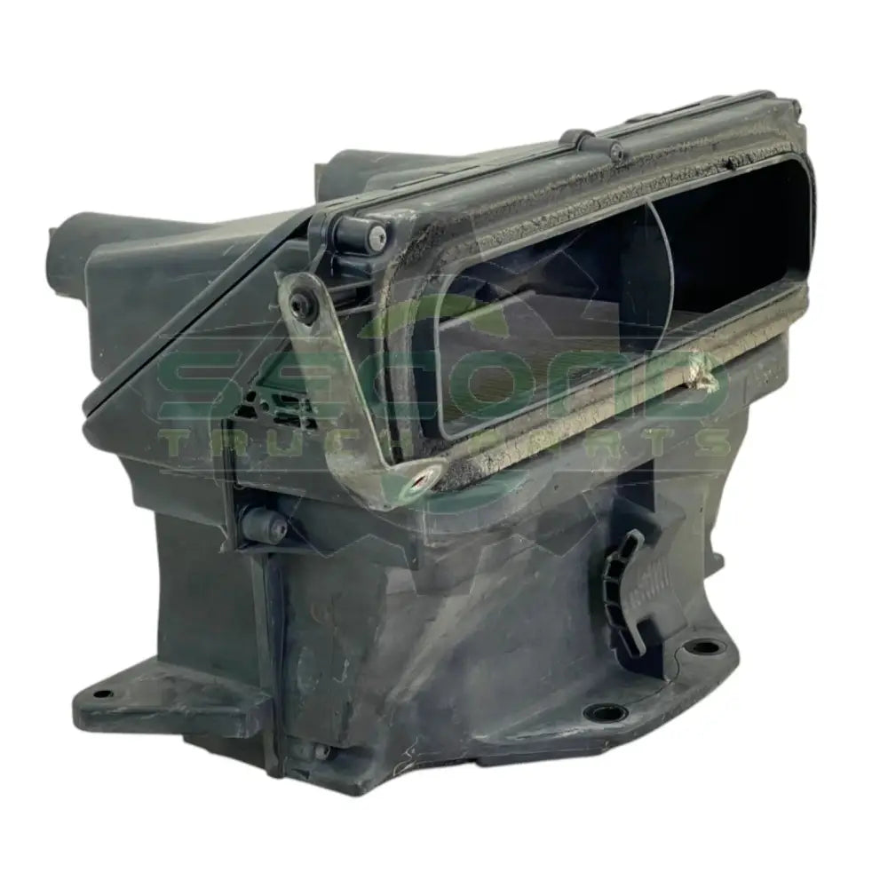 3840411C94 Genuine International Air Conditoner Heater Duct Replacement - Second Truck Parts
