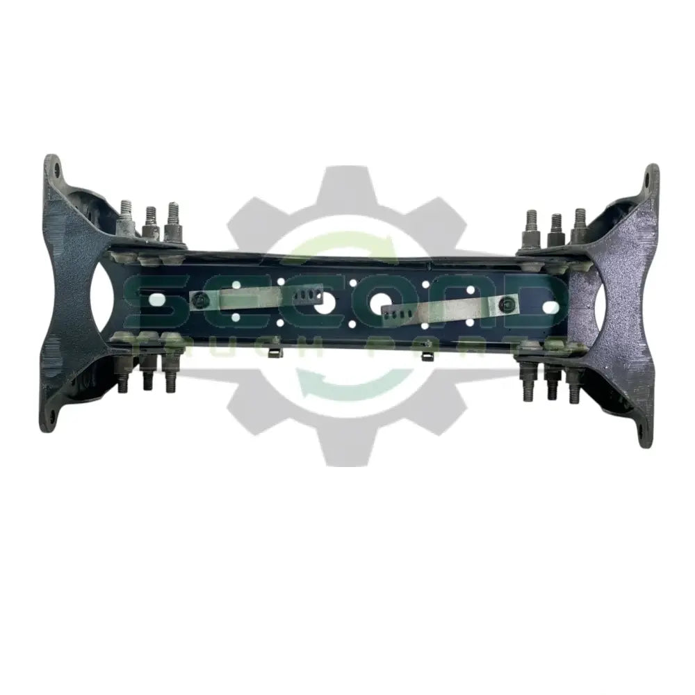 Genuine International Crossmember With Bracket - Crossmembers