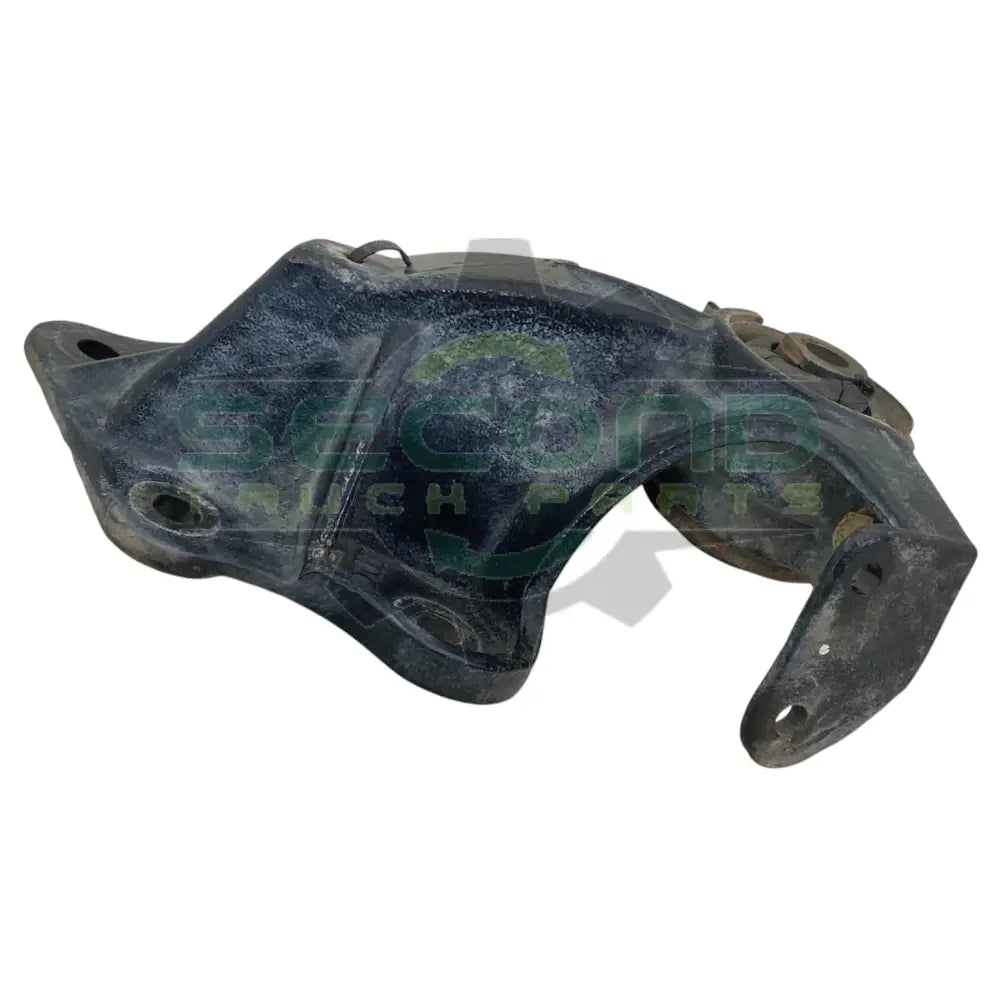3867590C3 Genuine International Left Bracket Mount Cab And Body Hd2 - Second Truck Parts
