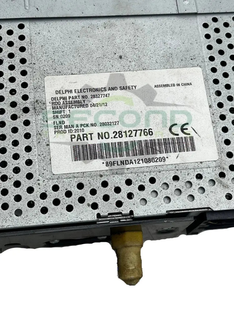 Genuine International Radio AM FM WB - Radios