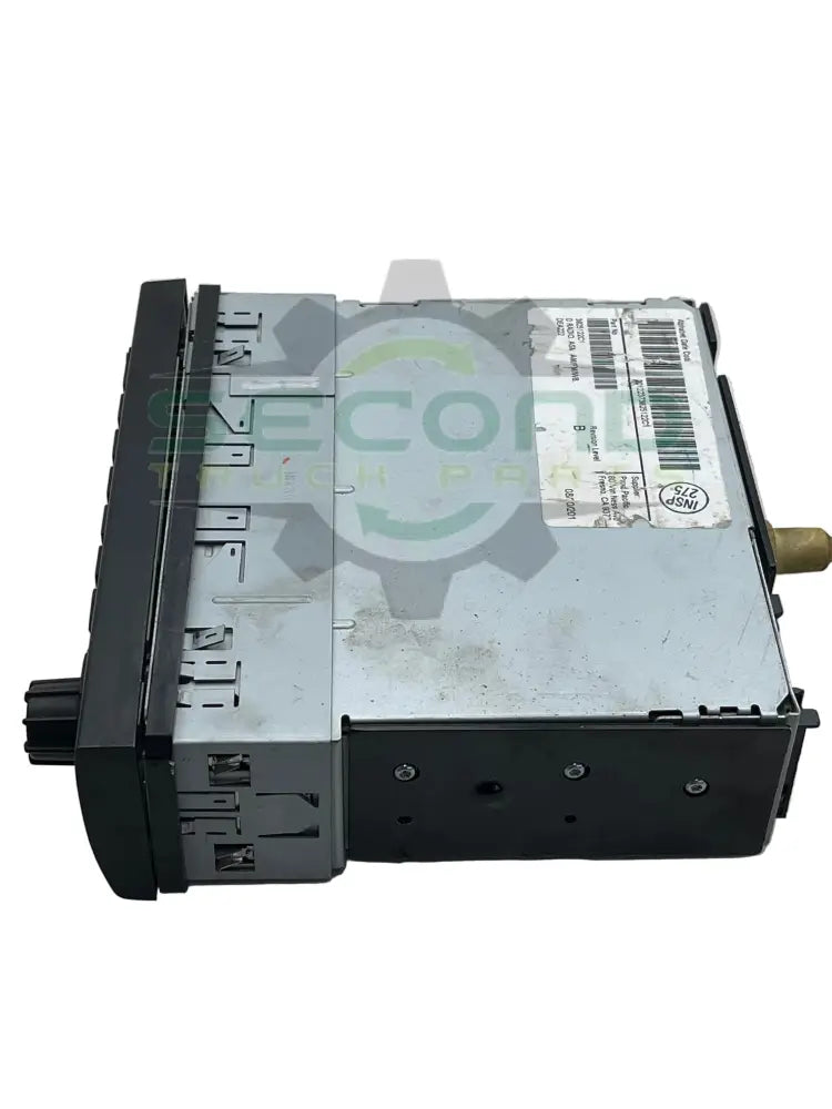 Genuine International Radio AM FM WB - Radios