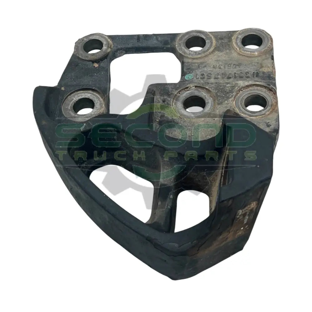 3917175C1 Genuine International Rear Rights Offset Engine Mounting Support - Second Truck Parts