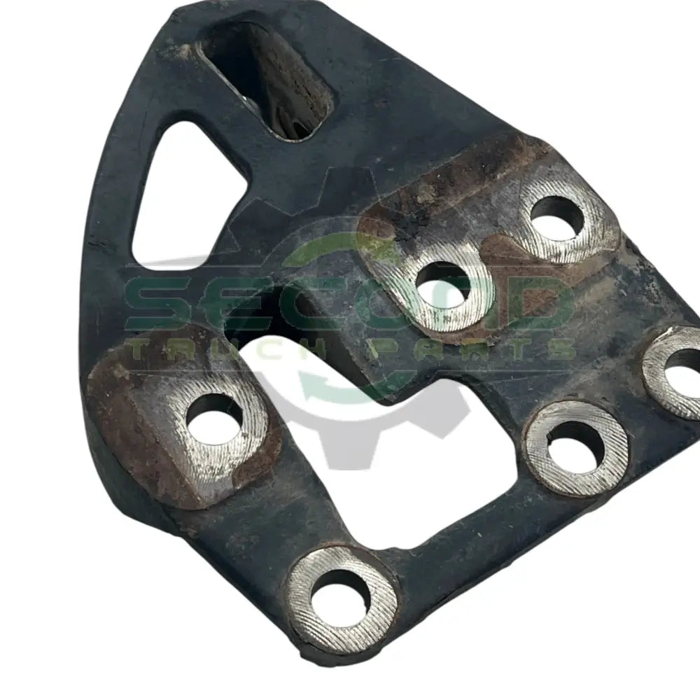 3917175C1 Genuine International Rear Rights Offset Engine Mounting Support - Second Truck Parts