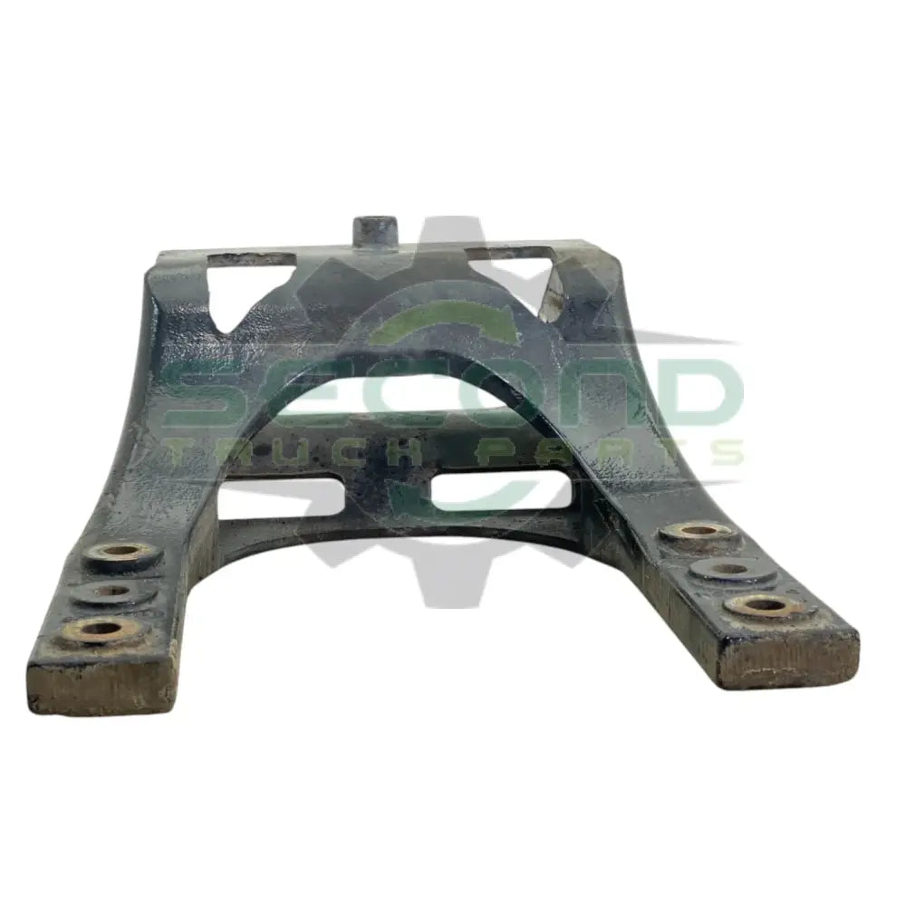 4027098C2 Genuine International Support Casting Vertical A - Second Truck Parts