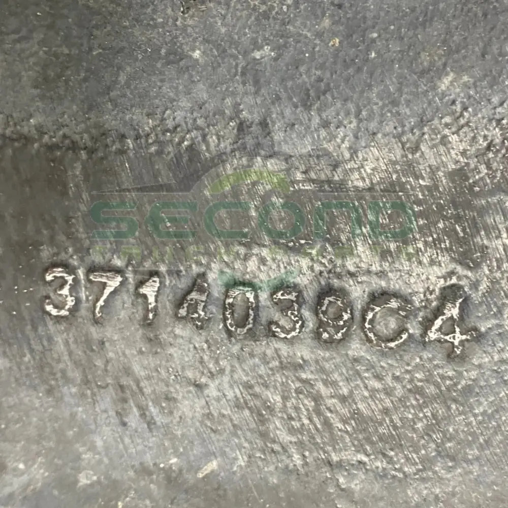 3714039C4 Genuine International Support Mega Bracket Right Hand M100/110/80 - Second Truck Parts