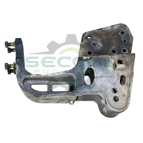 3714039C4 Genuine International Support Mega Bracket Right Hand M100/110/80 - Second Truck Parts