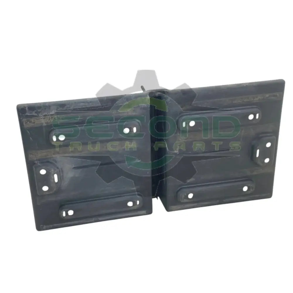 4059175C1 Genuine International Tray Battery Plastic - Second Truck Parts