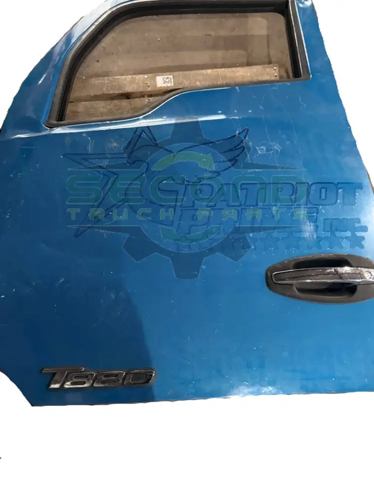 Genuine Kenworth Left Hand Blue Door T680/T880 - Doors