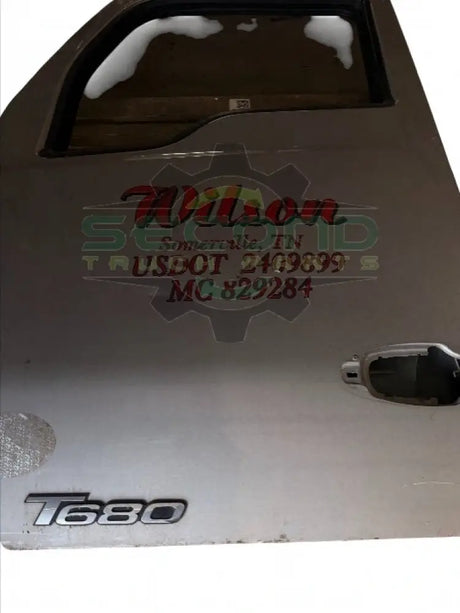 Genuine Kenworth Left Hand White Door T680/T880 - Doors