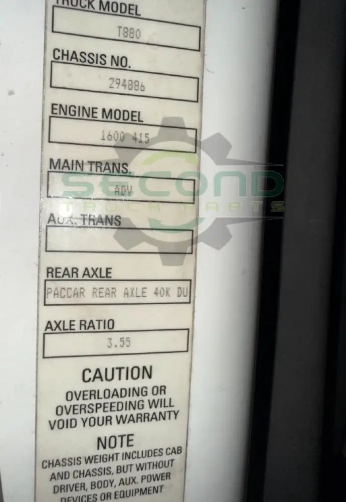 R25-1287-001 Genuine Kenworth Left Hand White Door T680/T880 - Second Truck Parts