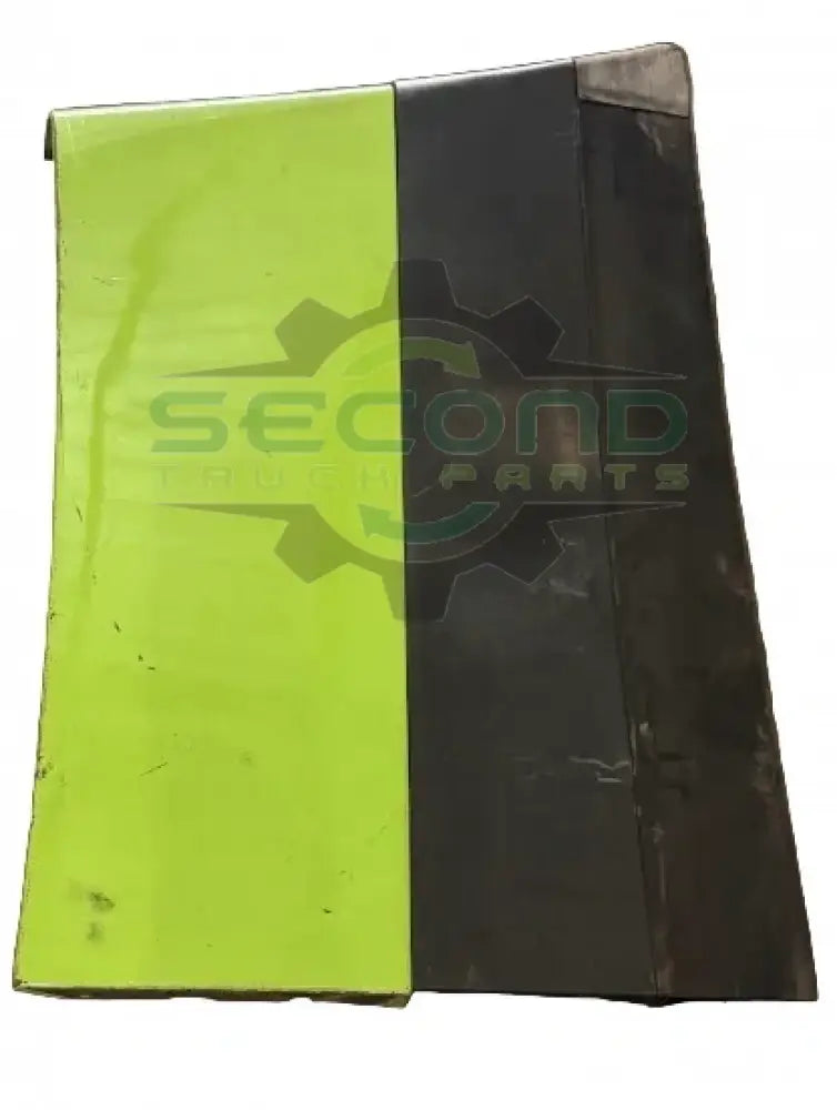 T33-1067 Genuine Kenworth Left Side Extender Assembly Sleeper Upper - Second Truck Parts