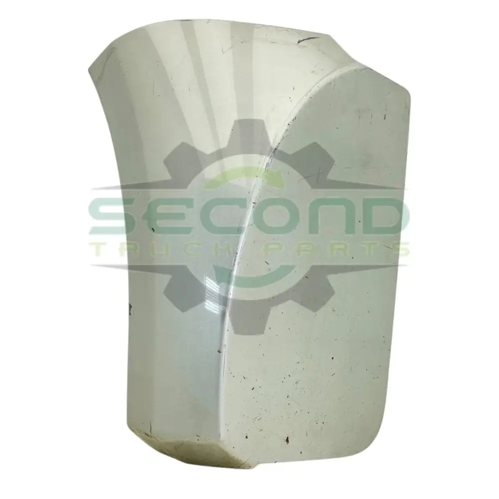 N35-1133 Genuine Kenworth Left Split Fender T680 - Second Truck Parts