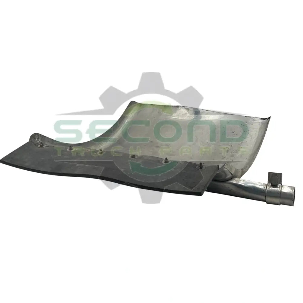 QT00241 Genuine Kenworth Quarter Fender - Second Truck Parts