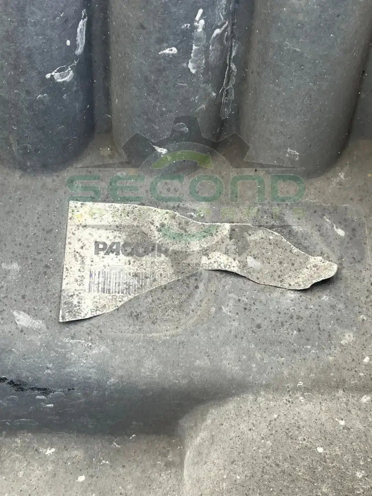 R52-6051 Genuine Kenworth Right Hand Inner Fender Liner - Second Truck Parts