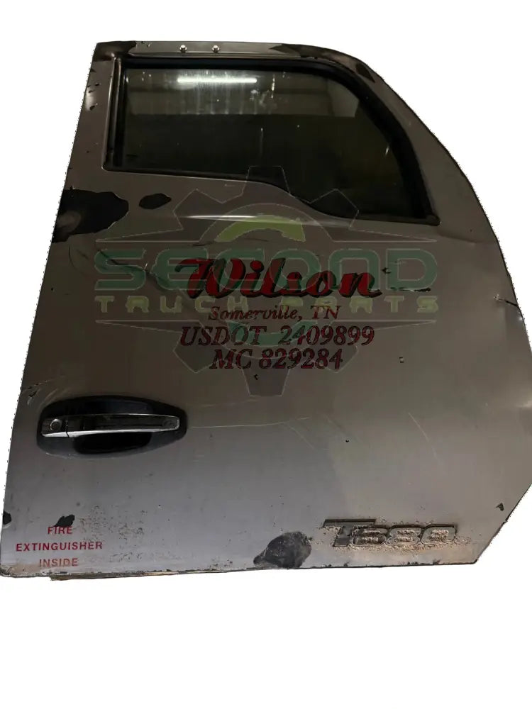 Genuine Kenworth Right Passenger White Door - Doors